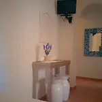 Enriqueta בית הארחה 3*
