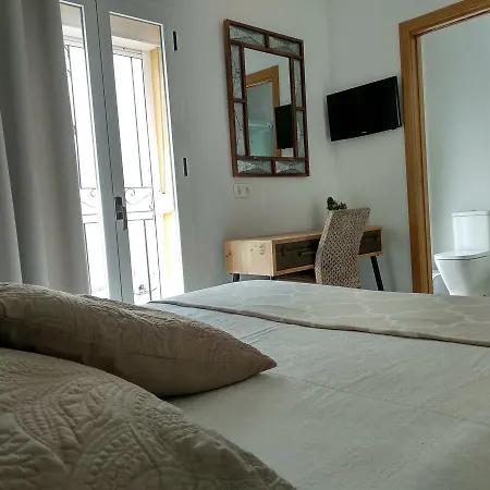 Enriqueta Guest house